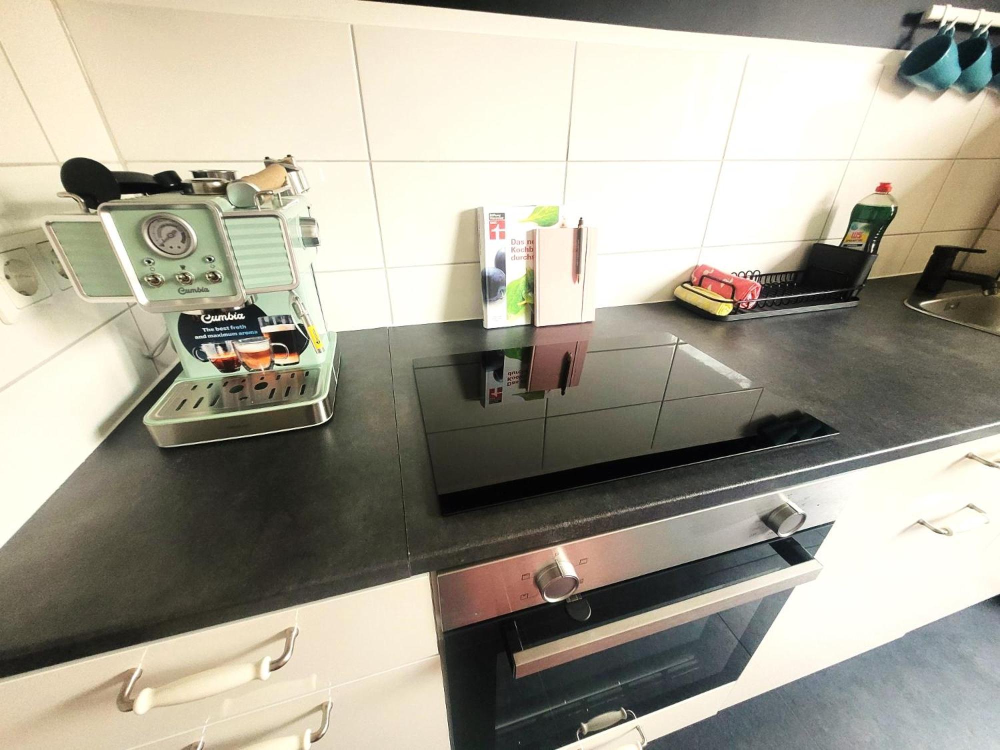 Get-your-flat - Traumhaft Niedliche Fewo149, 2 Zr Kue Bad, Haustier Nur Auf Anfrage, Ruhig & Stadtnah Eg - Apartment Bochum